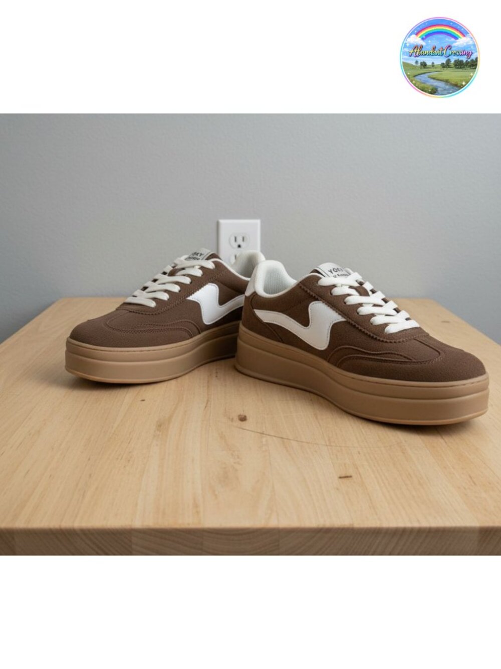 Platform Sneakers Faux Leather Suede Patchwork Lace-Up Walking Shoes